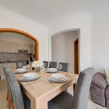 公寓 Secluded 3 Bedroom Close To Promenade 斯利马