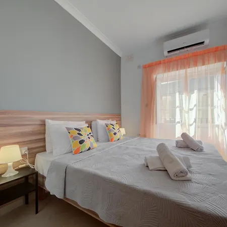 Don Rua Court 3 Bedroom By Shortletsmalta *